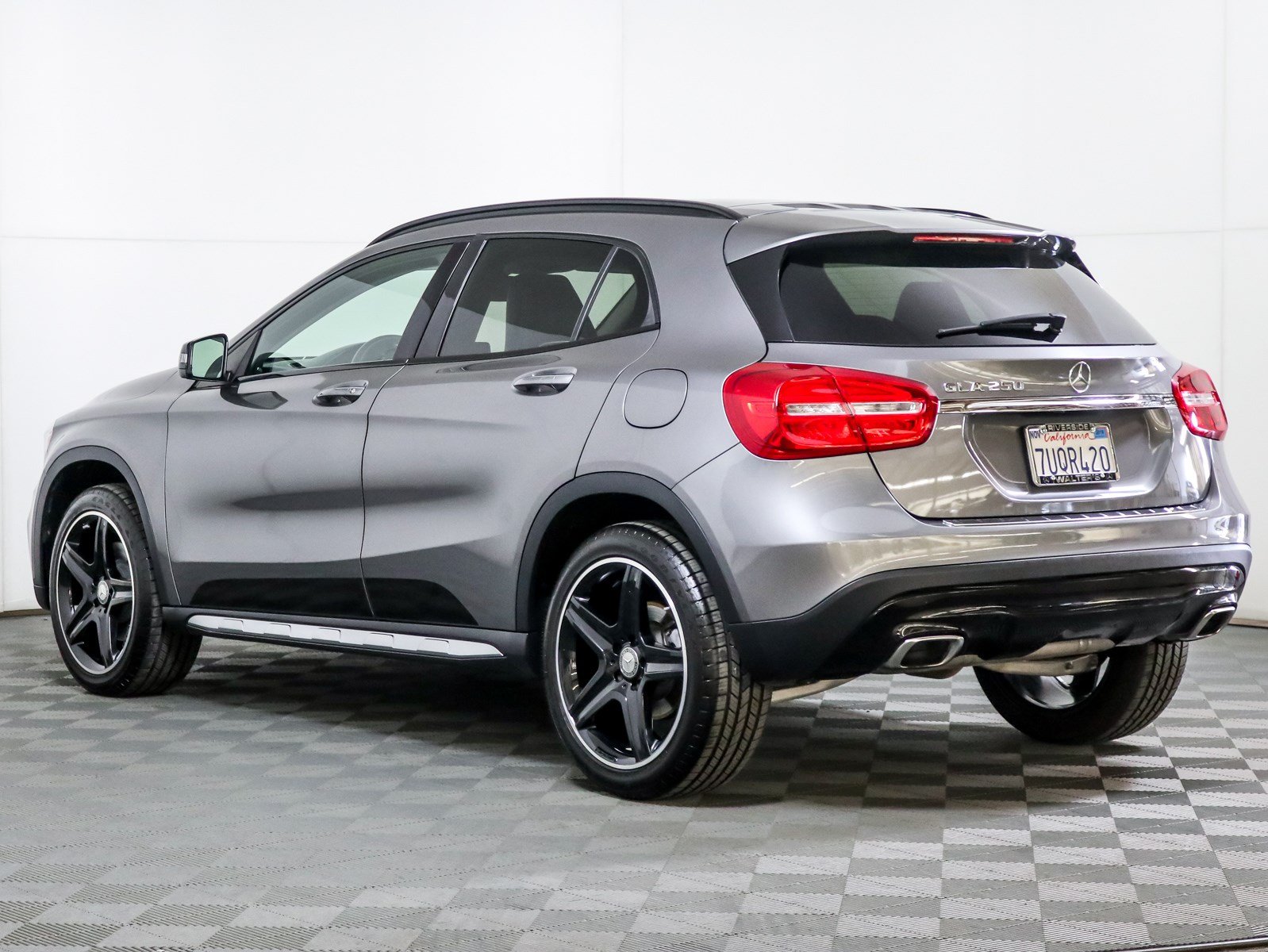 Certified Pre Owned 2017 Mercedes Benz Gla 250